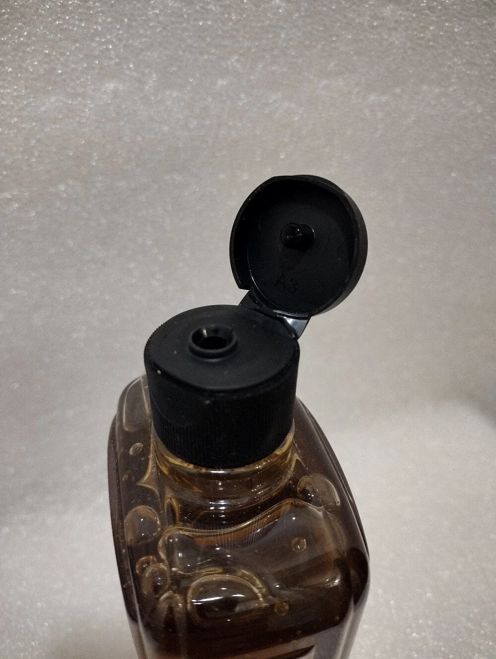NEW CO Bigelow Coconut Body Wash 10oz